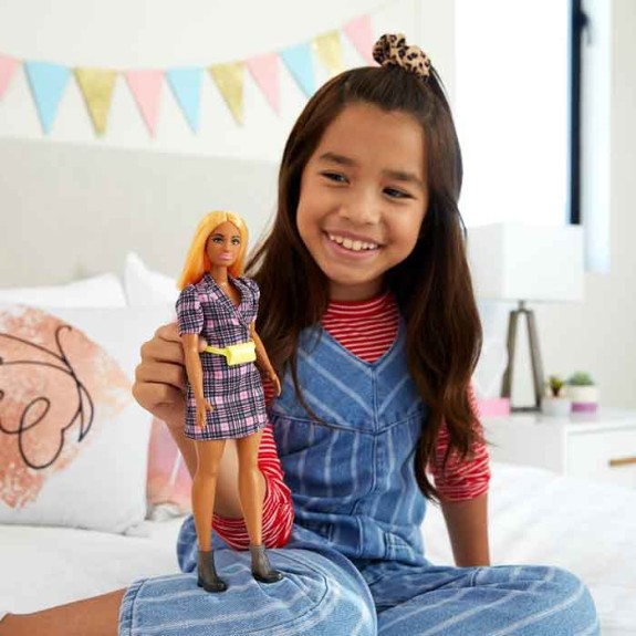 Barbie Fashionistas Doll - Puff Sleeve P